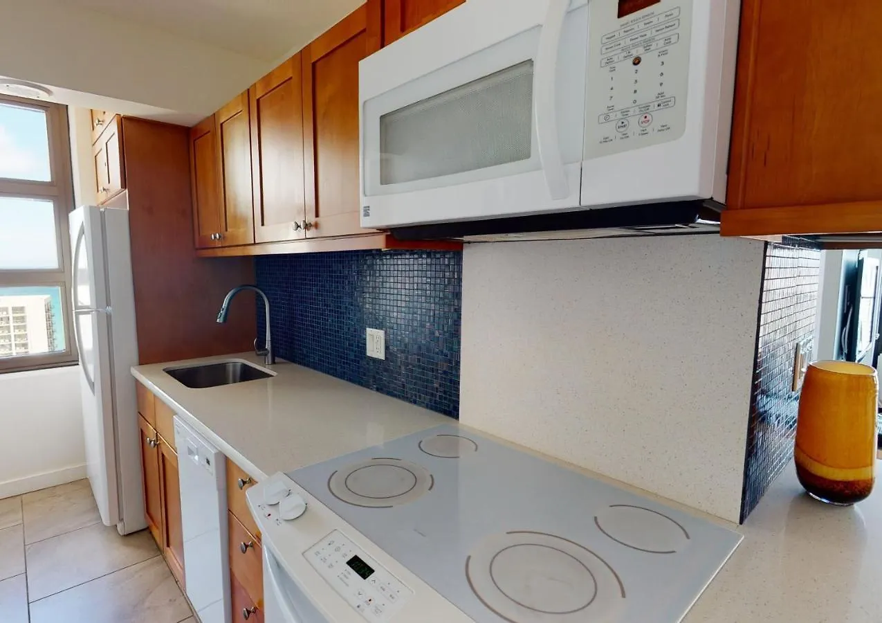 Artsy 32Nd Floor Condo With Modern Furnishings & Gorgeous Ocean Views Condo Honolulu